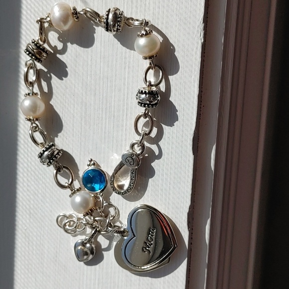🇨🇦3 For $20🇨🇦Pretty Silver Tone Mom Heart Charm Bracelet - Picture 1 of 9